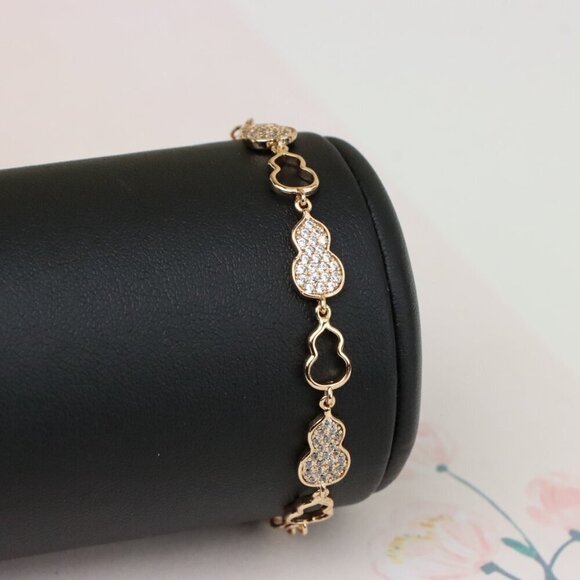 "Elegant Rose Gold Gourd Design Bracelet with Crystal Accents, XPBL0918 - Picture 10 of 12